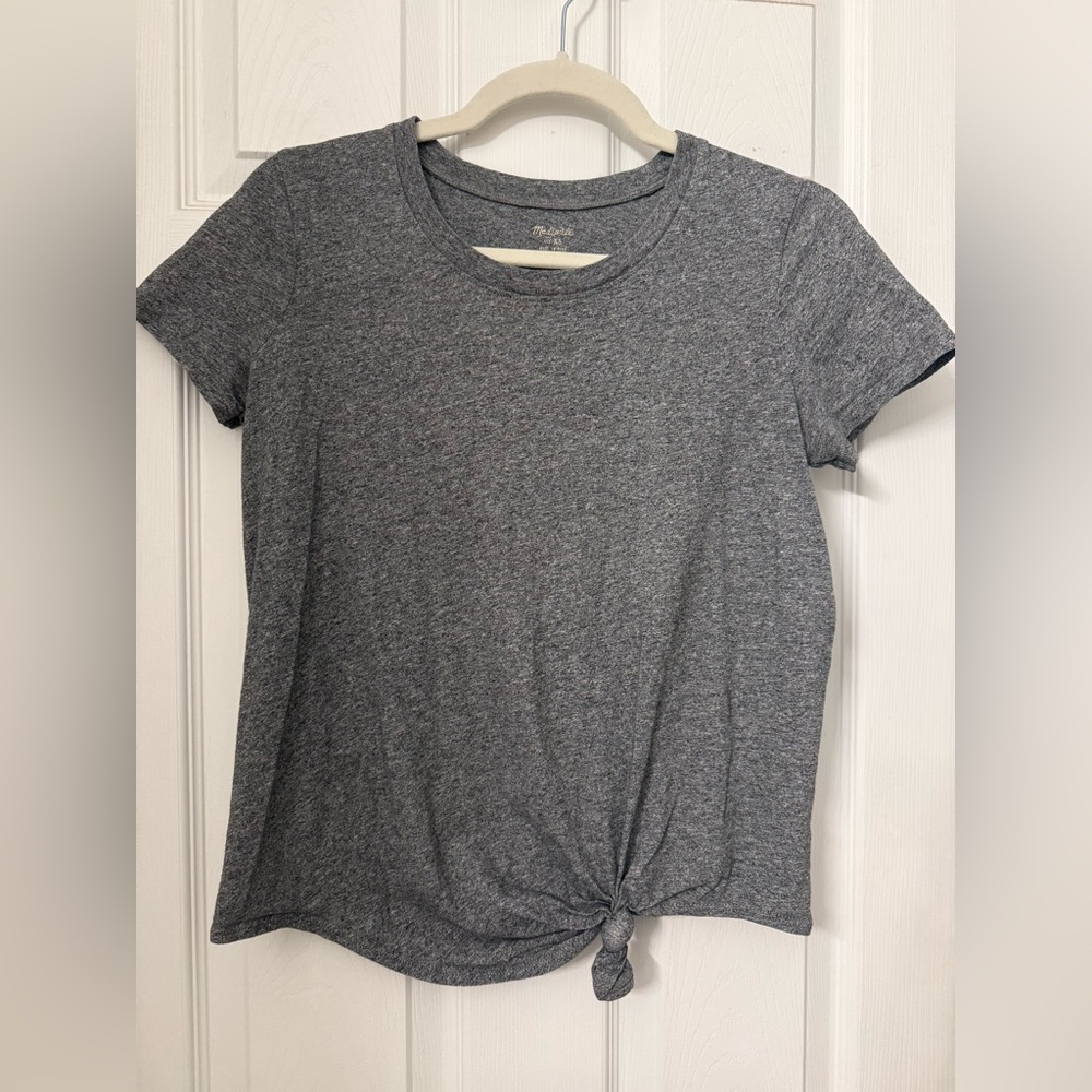 Madewell basic gray tee - Picture 4 of 8